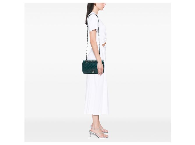 Chanel Green Medium Quilted Crumpled Calfskin Bi Vintage Full Flap Verde Verde scuro - vista 6