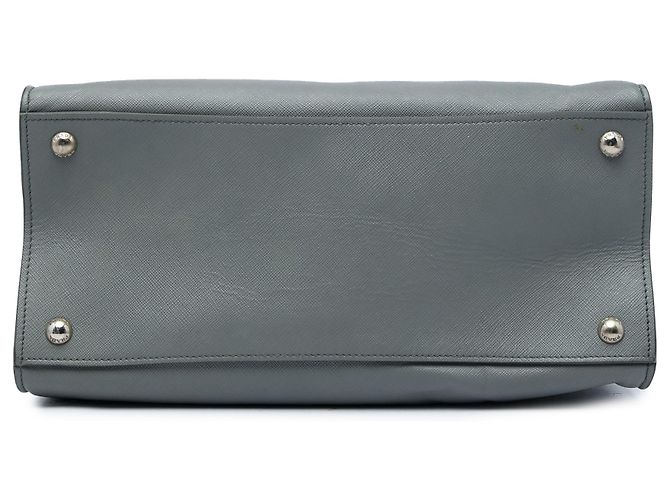 Prada Borsa Tote Triple Pocket in pelle Saffiano Soft Grigio Marrone - vista 3
