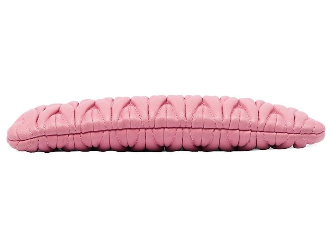 Clutch Miu Miu in nappa matelassé rosa - vista 3