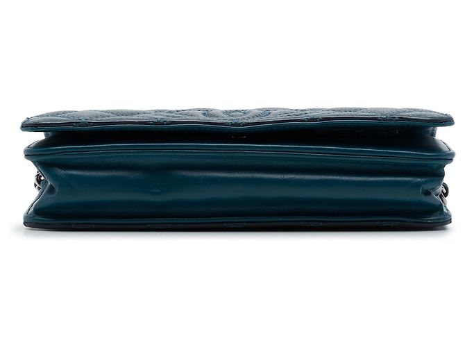 Portafoglio Chanel Blue Stitched CC Quilted Calfskin Wallet on Chain Blu navy - vista 3