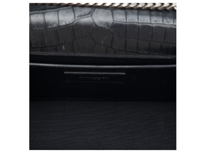 Saint Laurent Borsa a Tracolla Kate Tassel in Pelle Effetto Coccodrillo Nera Medium Monogram Nero - vista 4