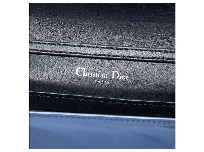 Dior Blue Baby Metallic Patent Microcannage Diorama Flap - vista 5