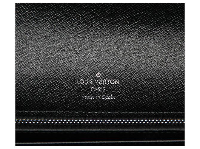 Louis Vuitton Black Taiga Selenga Nero - vista 5