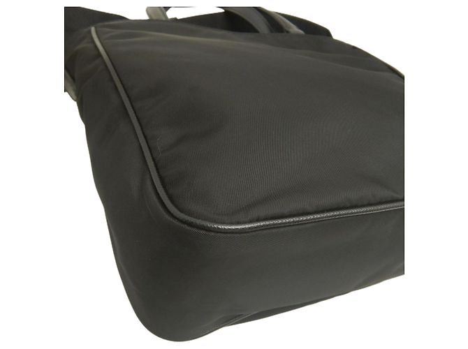 Prada Tessuto Satchel mit schwarzem Saffiano-Besatz - Ansicht 11