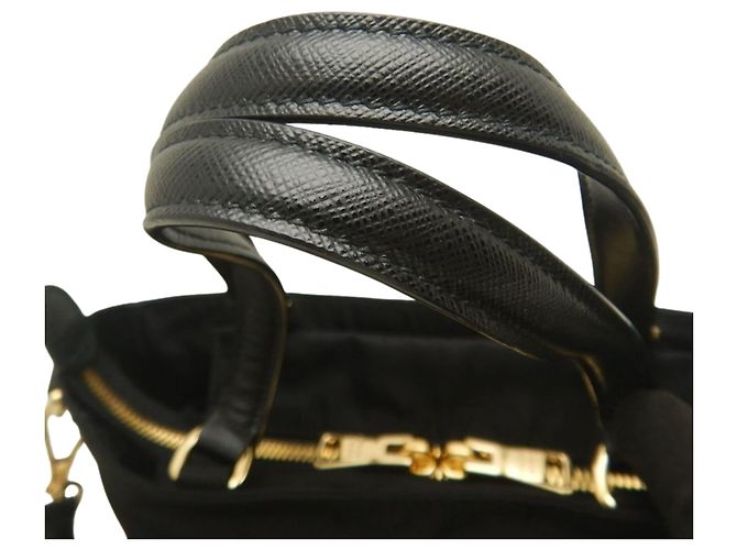 Prada Tessuto Satchel mit schwarzem Saffiano-Besatz - Ansicht 17