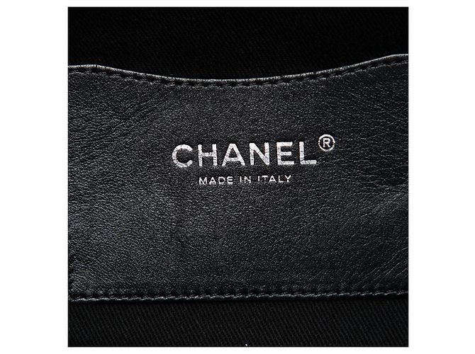 Borsa Chanel Black CC Quilted Lambskin Wild Stitch Chain Tote Nero - vista 5