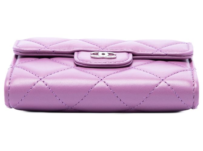 Chanel Purple CC gestepptes Lammleder Kartenetui mit Kette Lila - Ansicht 3