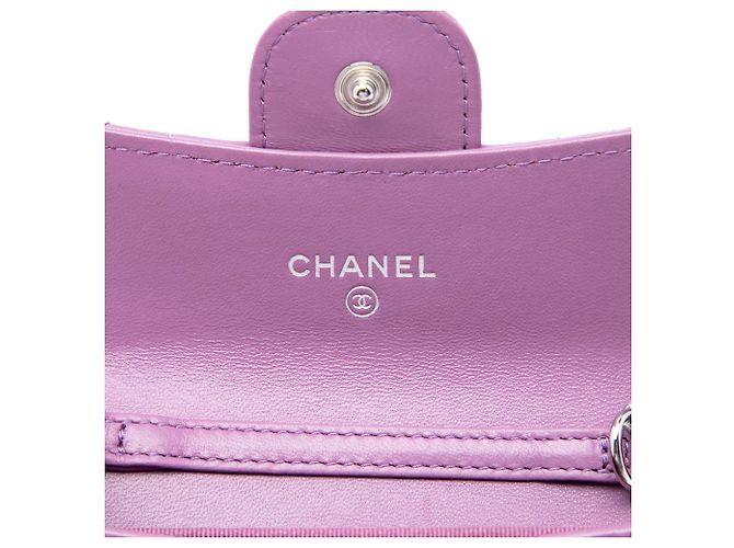 Chanel Purple CC gestepptes Lammleder Kartenetui mit Kette Lila - Ansicht 5