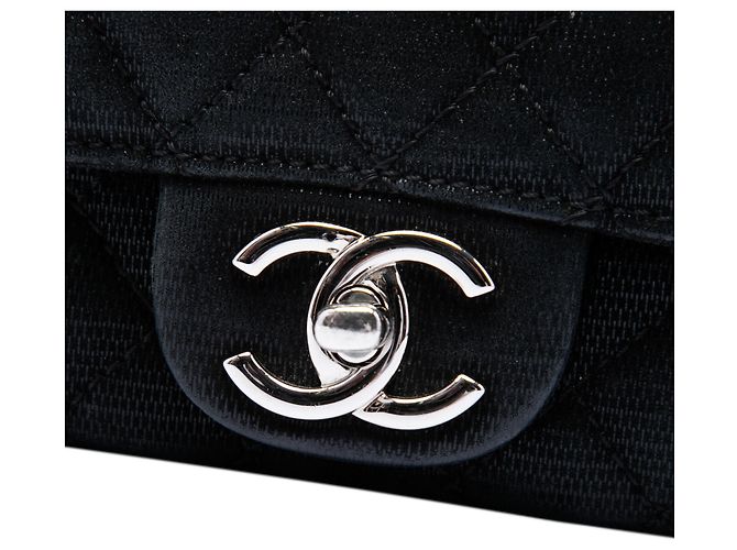 Chanel Black CC Quilted Iridescent Fabric East West Flap Nero - vista 5