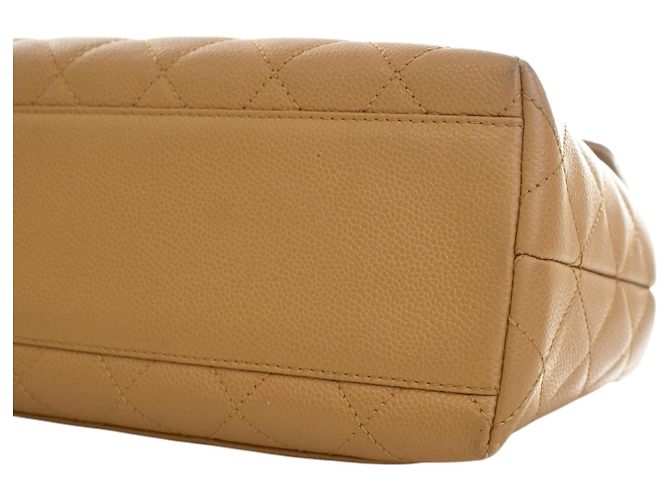 Borsa Chanel Beige CC Quilted Caviar Kelly Top Handle Bag - vista 11