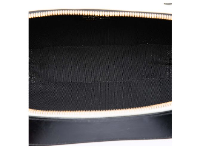 Necessaire Chanel White CC Quilted Crumpled Calfskin Vanity Case Bianco - vista 4