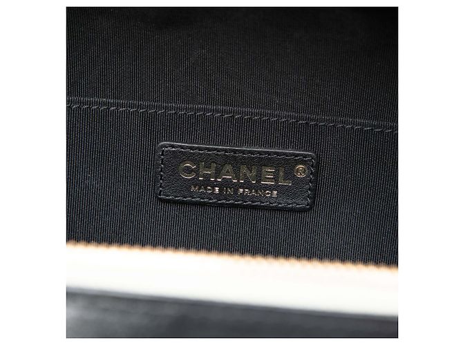 Necessaire Chanel White CC Quilted Crumpled Calfskin Vanity Case Bianco - vista 5