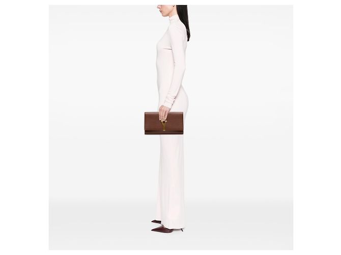 Clutch Saint Laurent Chyc Ligne in pelle martellata marrone - vista 6