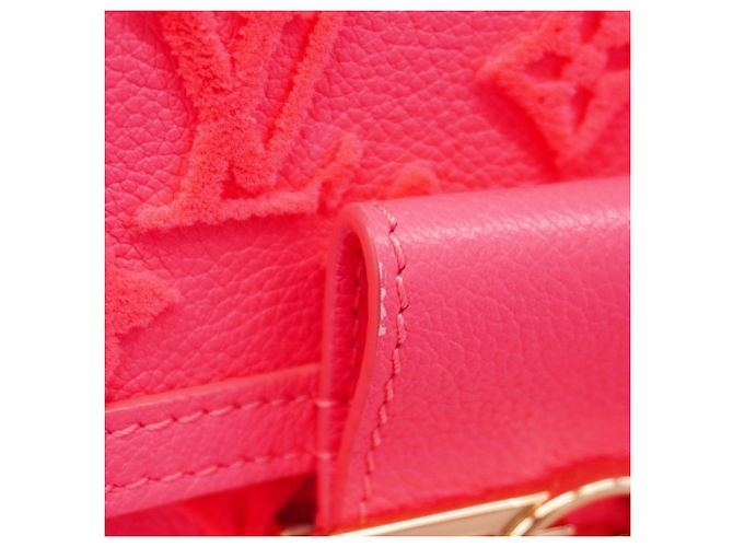 Borsa a tracolla Louis Vuitton Dauphine MINI Rosa - vista 12