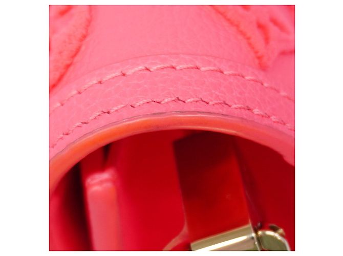 Borsa a tracolla Louis Vuitton Dauphine MINI Rosa - vista 7