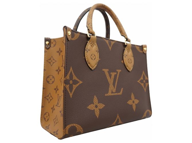 Borsa Louis Vuitton Monogram Giant Reverse OnTheGo PM Marrone - vista 2