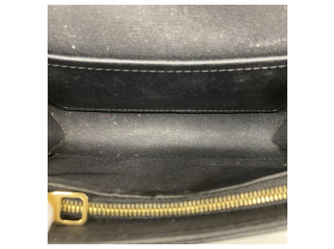Borsa a tracolla Louis Vuitton Pochette Louise PM Black Nero - vista 4