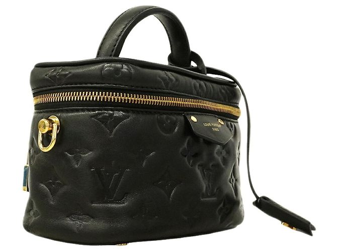 Borsa a mano Louis Vuitton Coussin Vanity PM Nero - vista 2