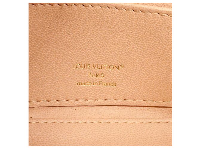 Borsa a mano Louis Vuitton Coussin Vanity PM Nero - vista 5