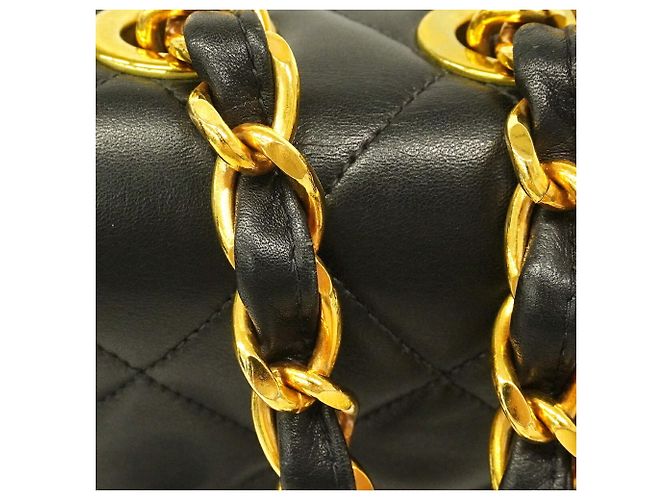 Borsa a tracolla Chanel in pelle d'agnello nera Nero - vista 11