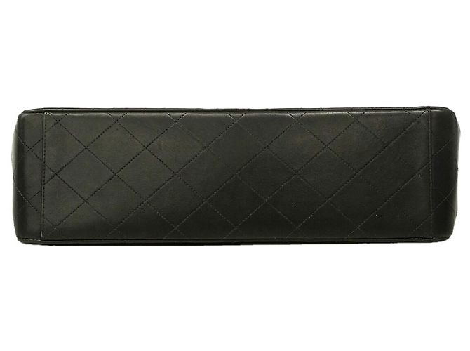 Borsa a tracolla Chanel in pelle d'agnello nera Nero - vista 3