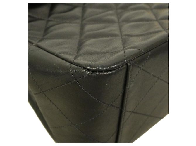 Borsa a tracolla Chanel in pelle d'agnello nera Nero - vista 8