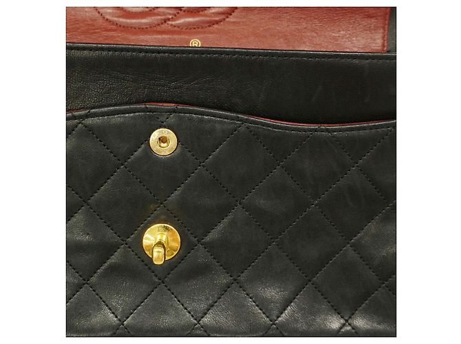 Borsa a tracolla Chanel Matelassé Nero - vista 12