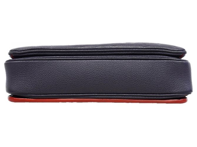 Borsa Louis Vuitton Monogram Empreinte Pochette Metis MM Rosso - vista 3