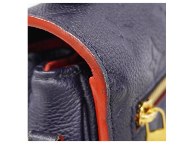 Borsa Louis Vuitton Monogram Empreinte Pochette Metis MM Rosso - vista 8