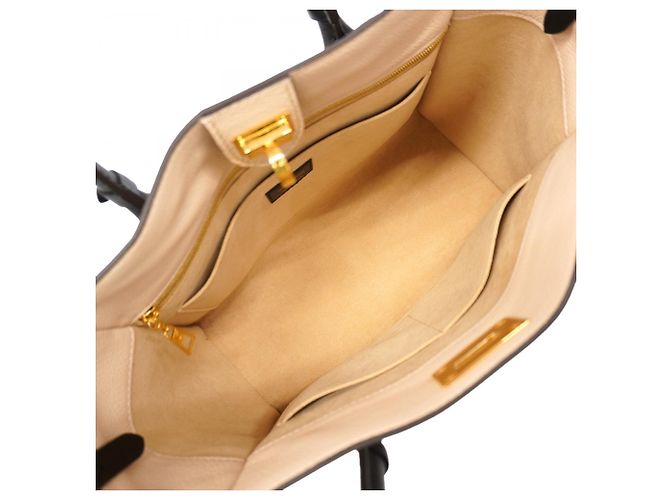 Borsa Louis Vuitton Monogram On My Side MM - vista 4