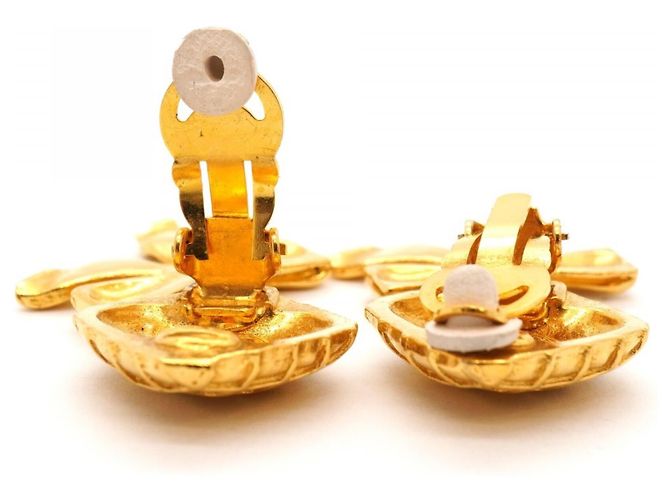 Orecchini a clip Chanel placcati oro D'oro - vista 3
