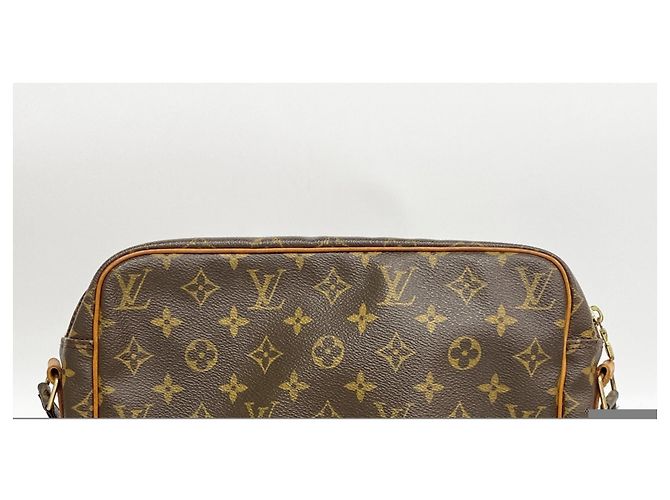 Louis Vuitton Monogram Nile Schultertasche Braun - Ansicht 11