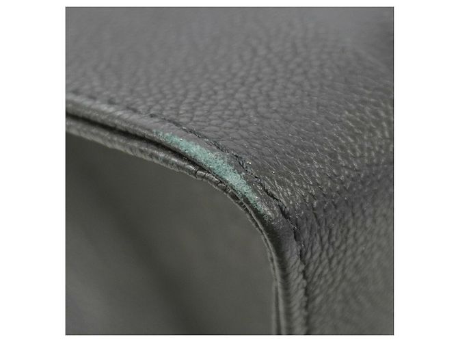 Borsa Tote Louis Vuitton Monogram Empreinte OnTheGo GM Nero - vista 6