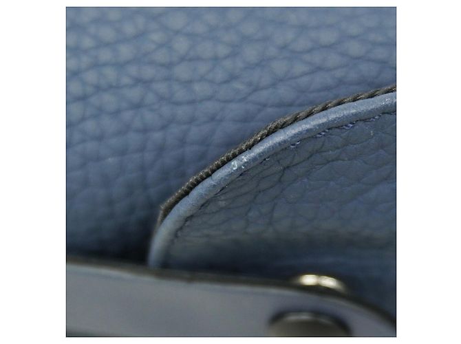 Borsa a tracolla Louis Vuitton Christopher Blu navy - vista 7
