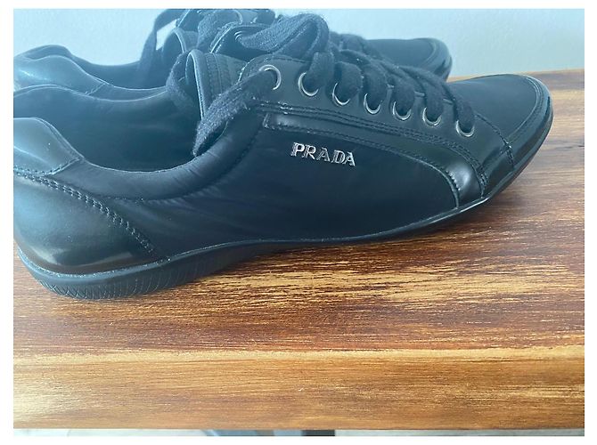 Sneakers Prada in pelle e nylon nero - vista 4
