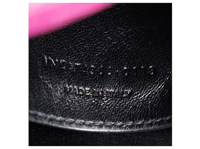 Borsa a spalla Small Kate Tassel in pelle effetto coccodrillo con monogramma Saint Laurent Porpora - vista 6