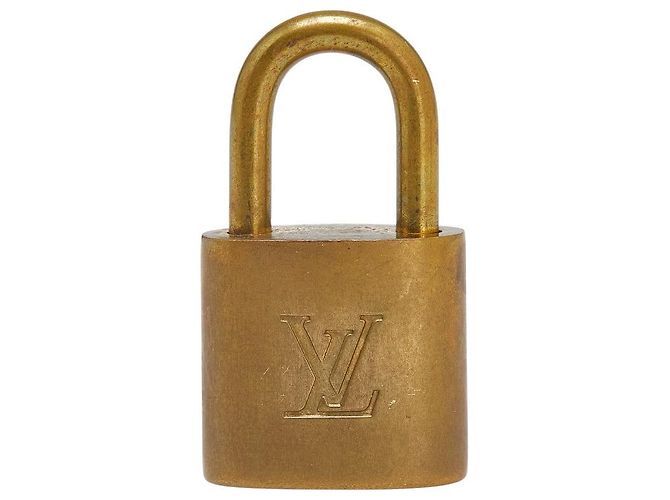 Accesorio Juego de Llave y Candado Louis Vuitton Dorado Metálico - vista 2