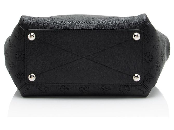 Louis Vuitton Babylone PM Satchel aus Mahina-Leder Schwarz - Ansicht 4
