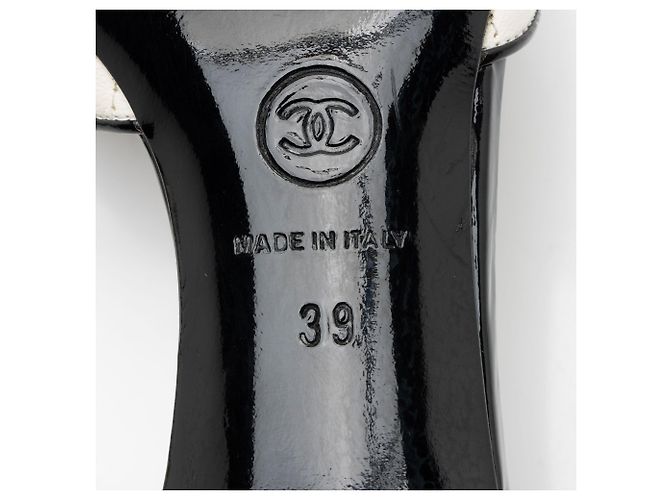 Gabrielle Chanel Vintage Steppleder Camelia Mules - Größe 9 / 39 Schwarz - Ansicht 7