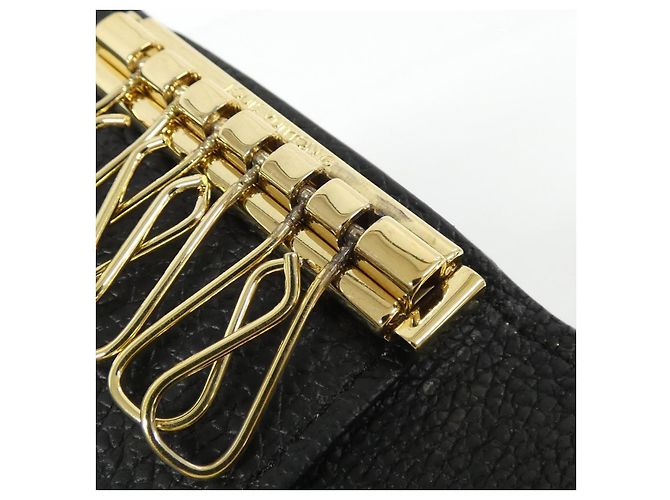 Louis Vuitton Monogram Empreinte key case Black - view 7