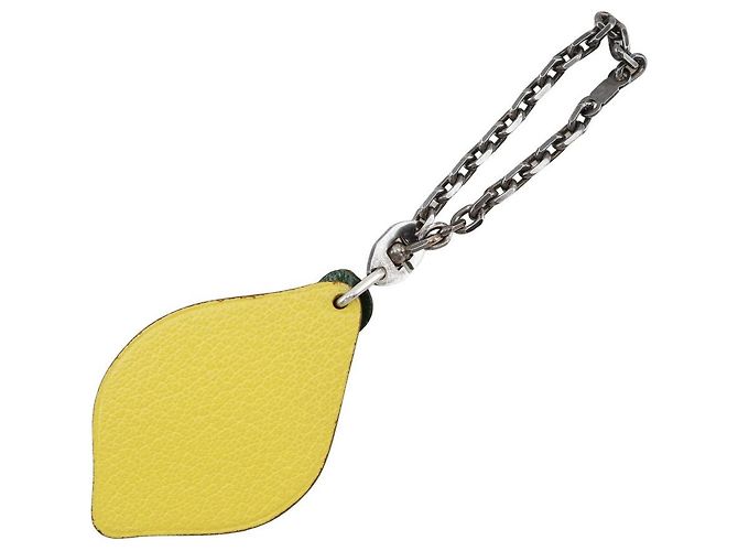 Charm per borsa Hermès in pelle Lemon Giallo - vista 2