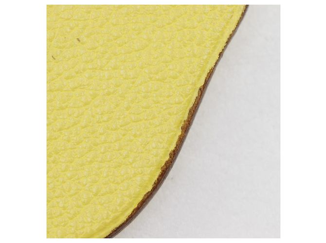 Charm per borsa Hermès in pelle Lemon Giallo - vista 7