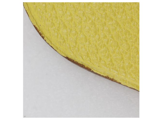 Charm per borsa Hermès in pelle Lemon Giallo - vista 8
