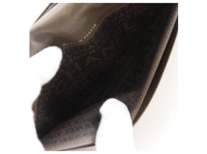 Cartera larga de piel charol Chanel Coco Mark Dorado Bronce - vista 10