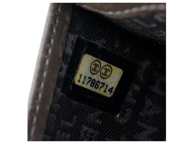 Cartera larga de piel charol Chanel Coco Mark Dorado Bronce - vista 17