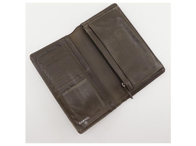 Cartera larga de piel charol Chanel Coco Mark Dorado Bronce - vista 6