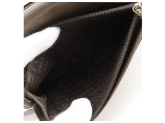 Cartera larga de piel charol Chanel Coco Mark Dorado Bronce - vista 8