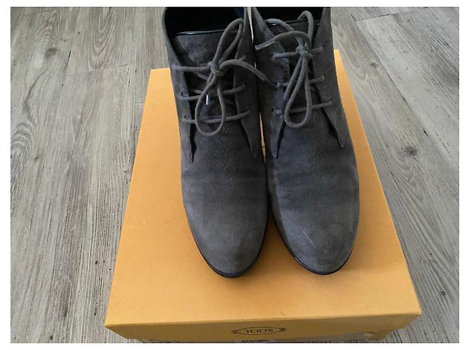 Tod's Botines de ante gris - vista 4