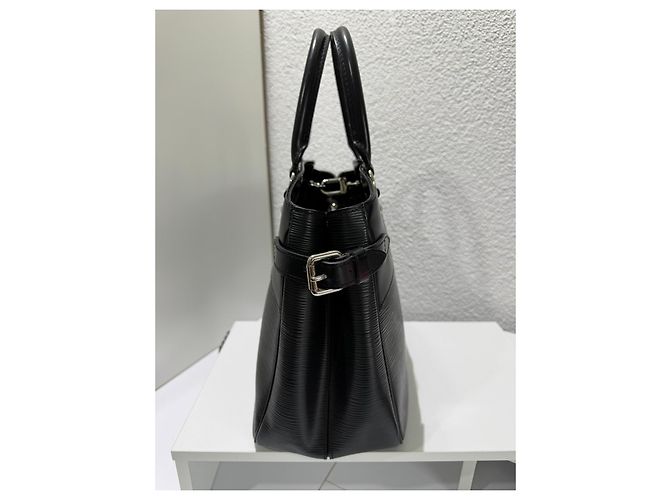 Louis Vuitton Passy PM Borsa a mano in pelle Epi Nera Nero Silver hardware - vista 3