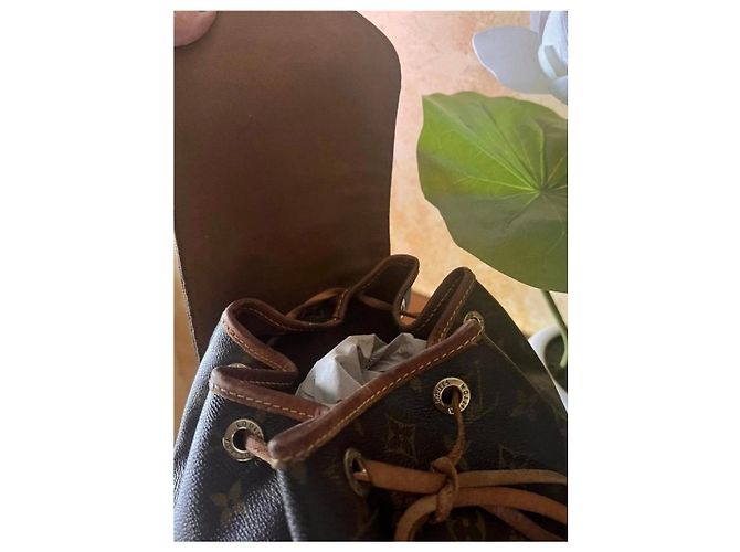 Zaino Louis Vuitton Monogram Montsouris PM Marrone Monogramma - vista 11